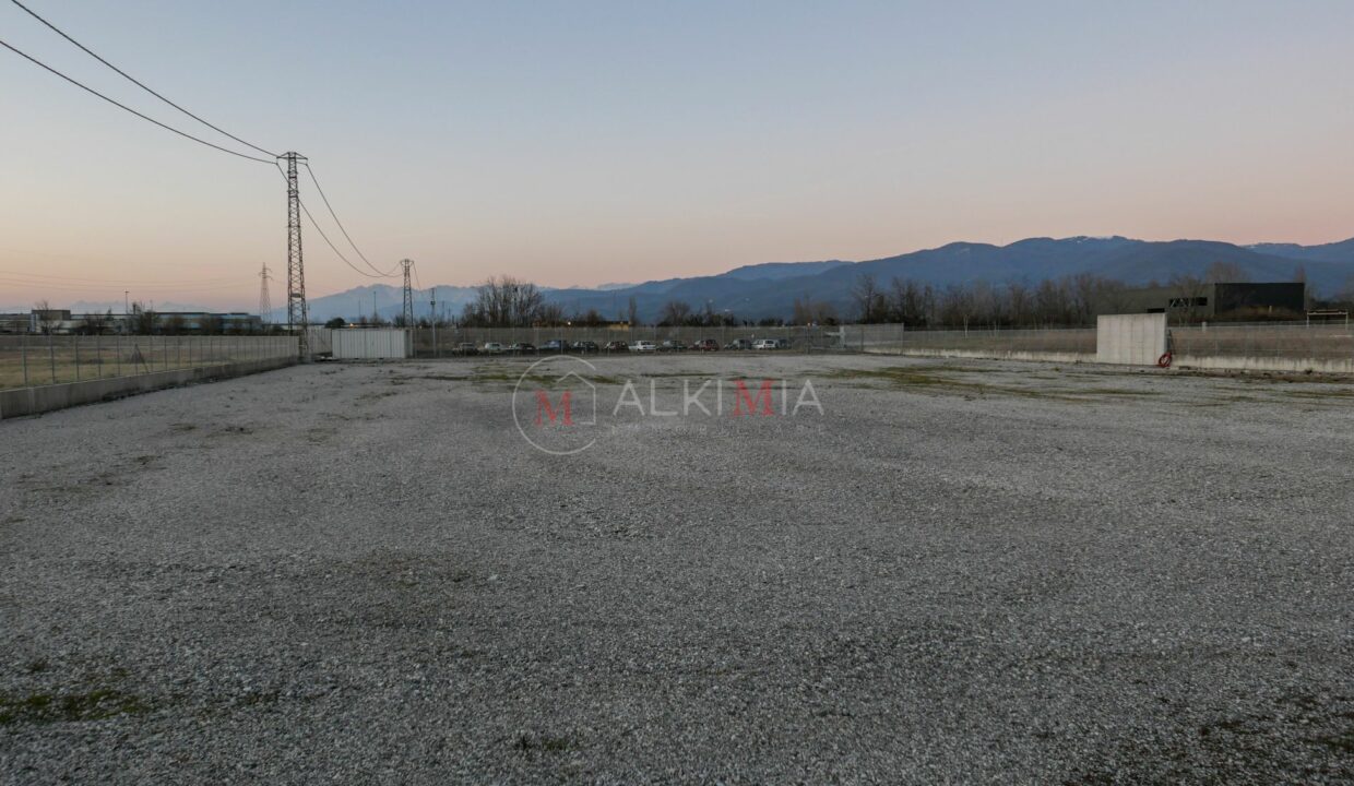 Terreno edificabile zona industriale Cividale 1