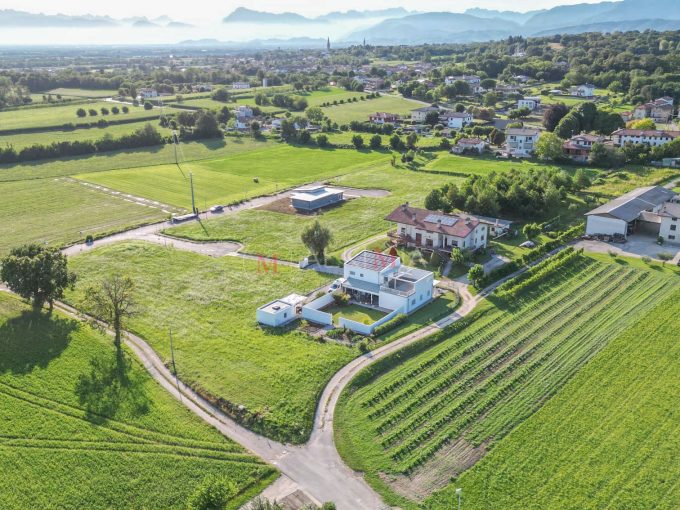 Fagagna terreno edificabile 65.000 euro vista