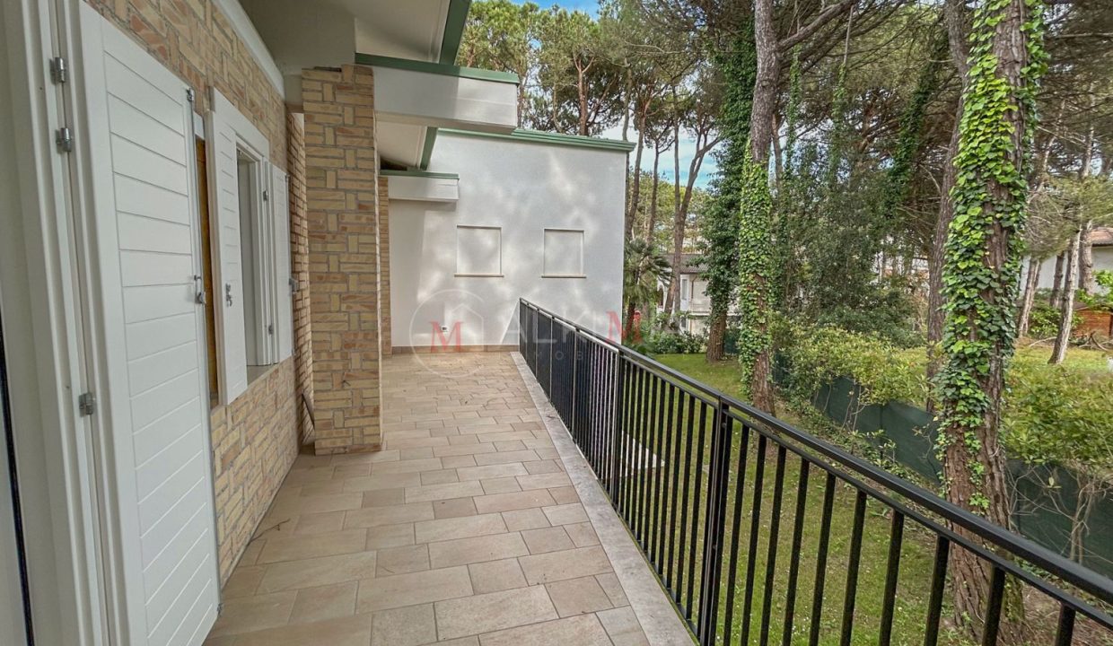 Villa Lignano giardino 2