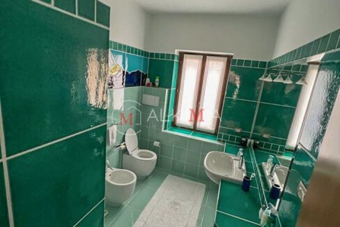 Villa con piscina Dignano bagno