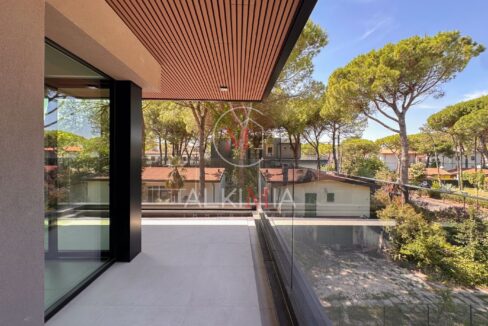 Lignano tricamere via dei pini terrazza 2