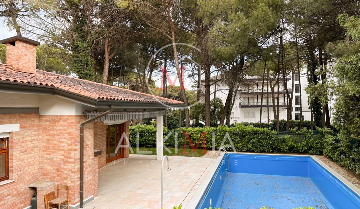 Lignano villa con piscina