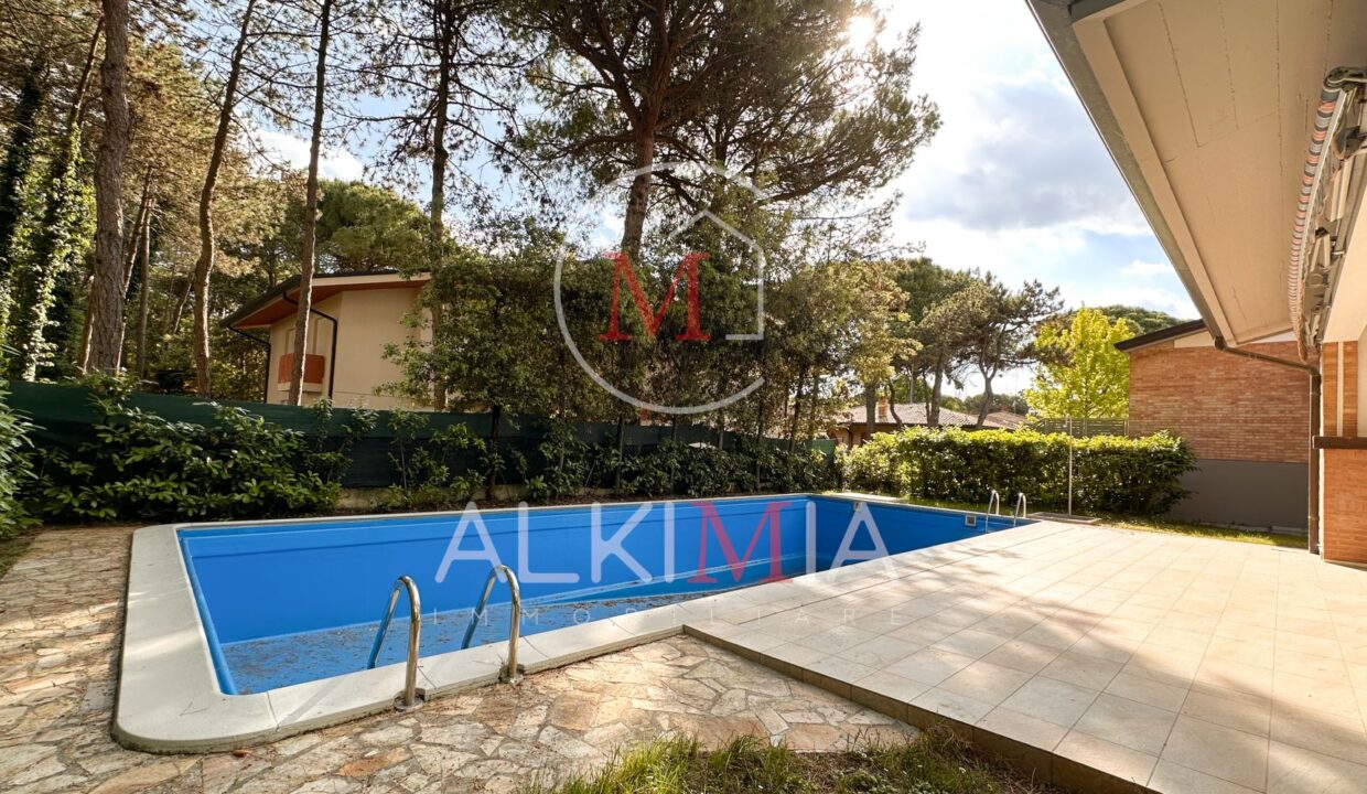 Lignano villa con piscina 3