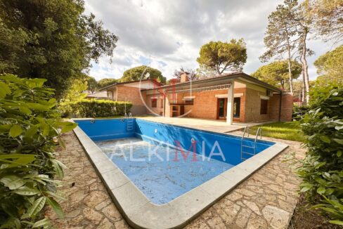 Lignano villa con piscina 4