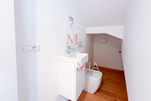 Lignano villa con piscina comune bagno 3