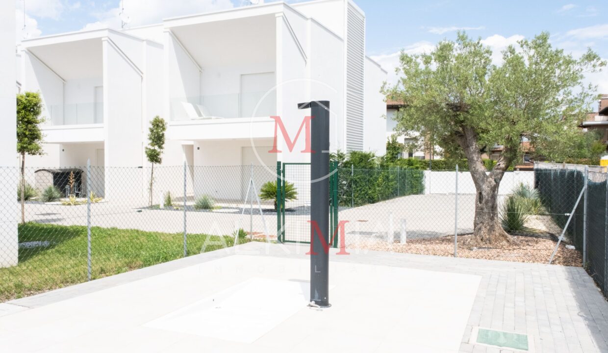 Lignano villa con piscina comune esterno