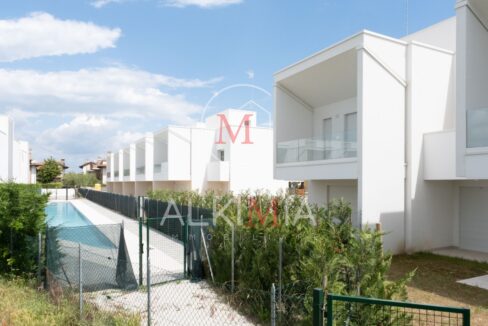 Lignano villa con piscina comune esterno 2