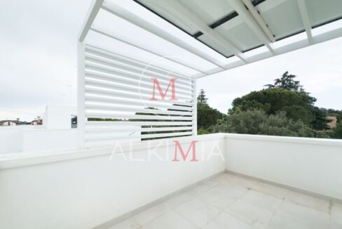 Lignano villa con piscina comune solarium 3
