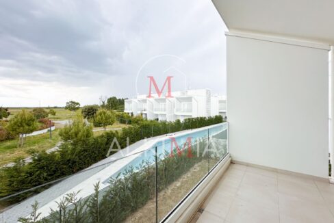 Lignano villa con piscina comune vista