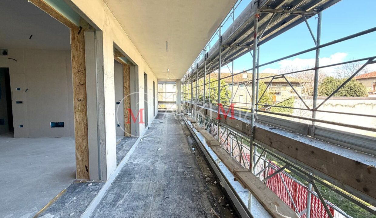 Tricamere primo piano Udine via Quarto terrazza