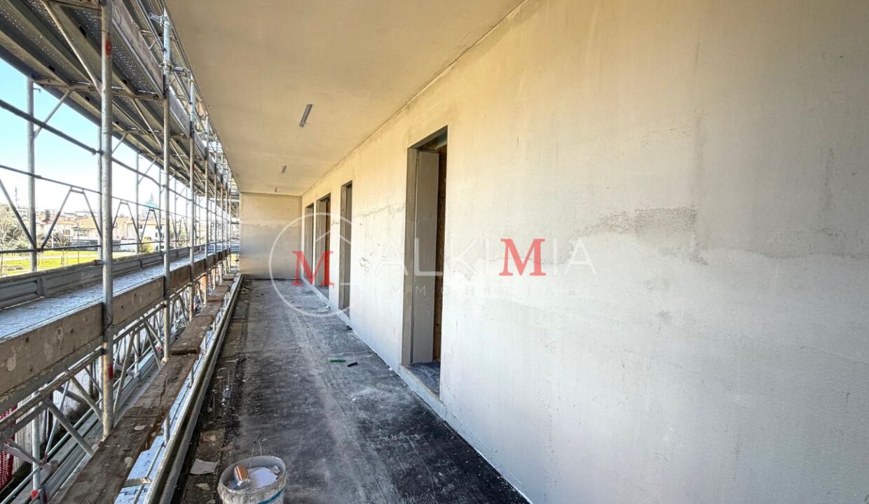 Tricamere primo piano Udine via Quarto terrazza 2