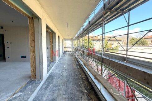 Tricamere primo piano Udine via Quarto terrazza