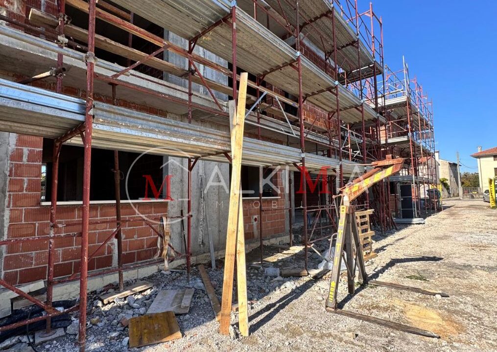 Villa Passons Pasian di Prato cantiere 12