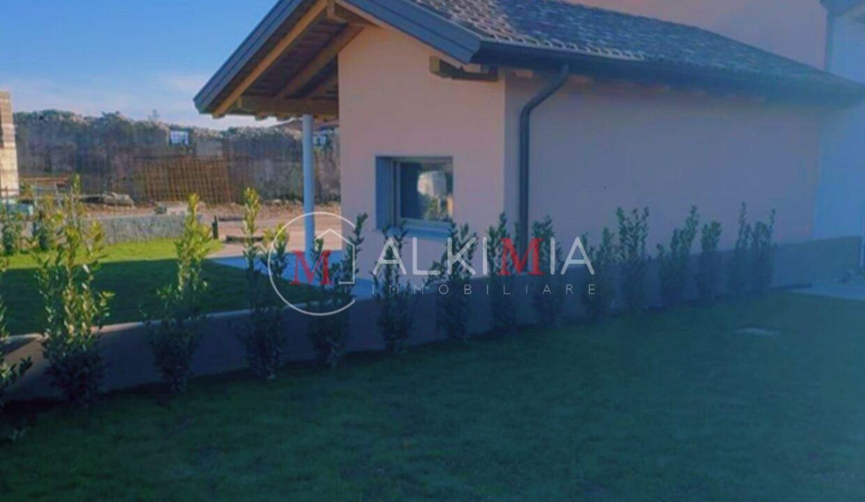 Reana villetta di testa con taverna esterno 2