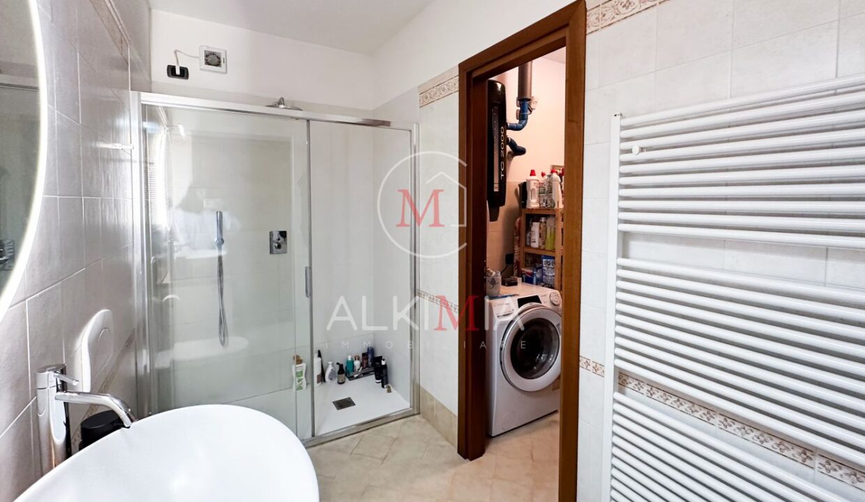 Bicamere Cividale Sanguarzo bagno 3