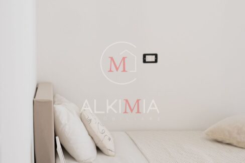 Udine nord bicamere con giardino camera 3