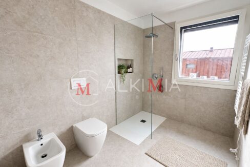 Udine nord tricamere render bagno 2
